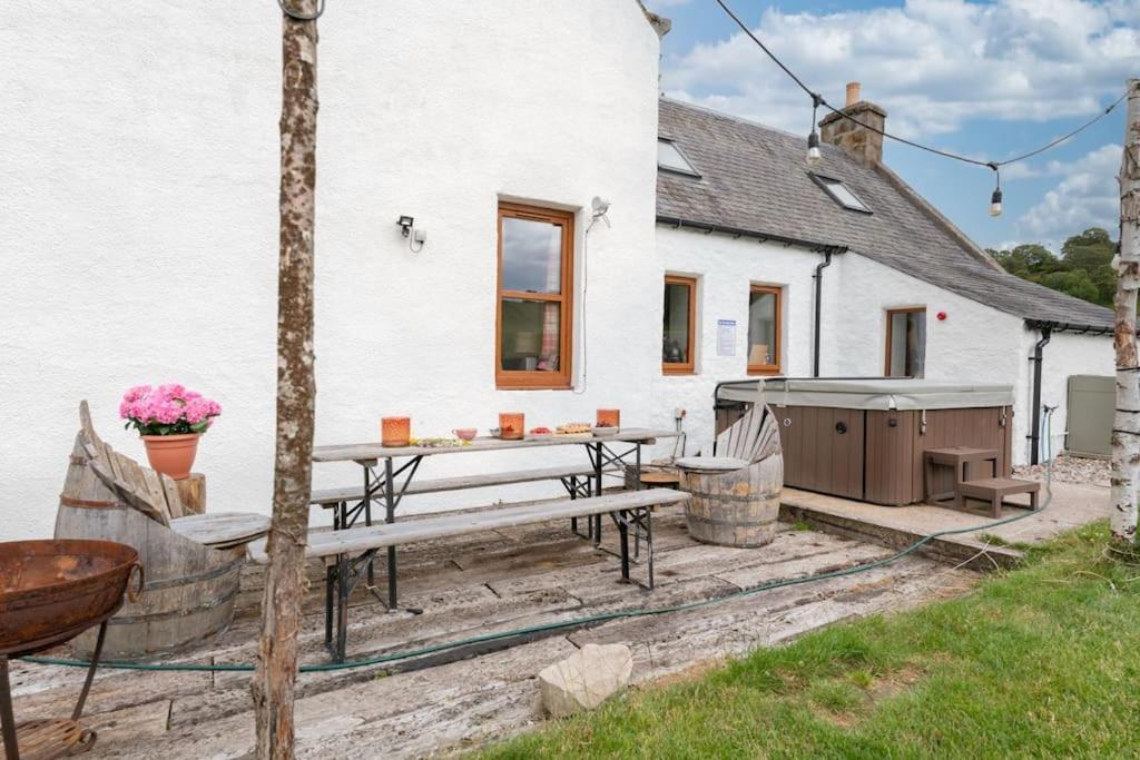 Jacobite By The House Of Danu Kingussie